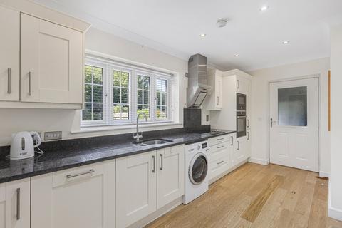 undefined, Chestnut Gardens, Shrivenham, Oxfordshire, SN6