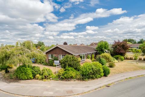 3 bedroom detached bungalow for sale, Elm Close, Newton Longville, Milton Keynes, MK17