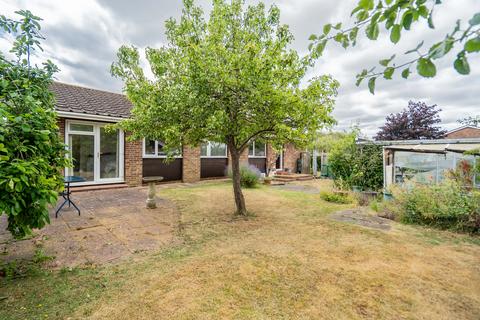 3 bedroom detached bungalow for sale, Elm Close, Newton Longville, Milton Keynes, MK17