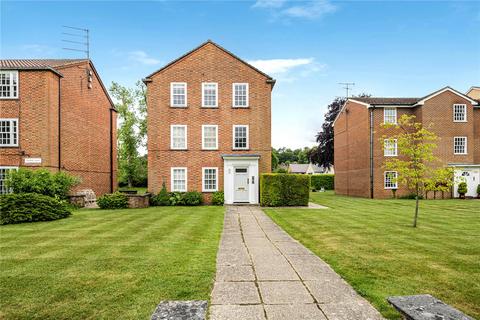 undefined, Fairmile Court, RG9 2JP