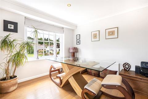 undefined, Fairmile Court, RG9 2JP