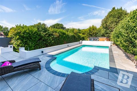4 bedroom detached house for sale, Orange Tree Hill, Havering-Atte-Bower, Romford, RM4