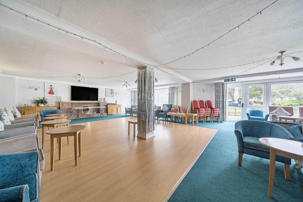 Communal Lounge