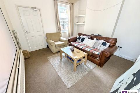 2 bedroom end of terrace house for sale, Muriel Road, Leicester, LE3