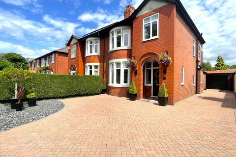 38 Abingdon Drive, Ashton On Ribble, Preston, PR2 1EY