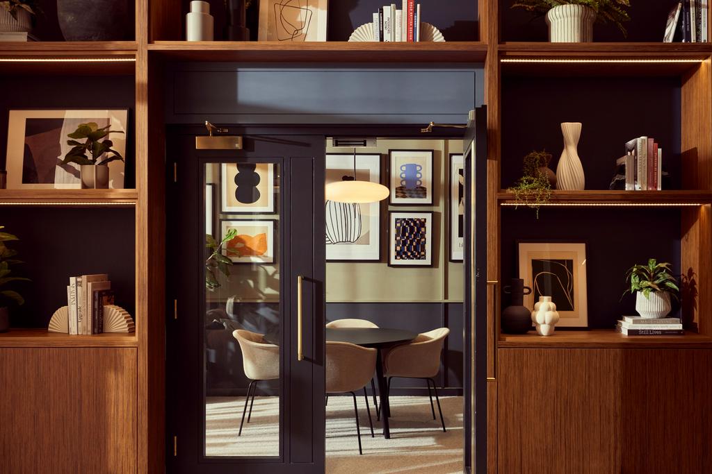 Private meeting room