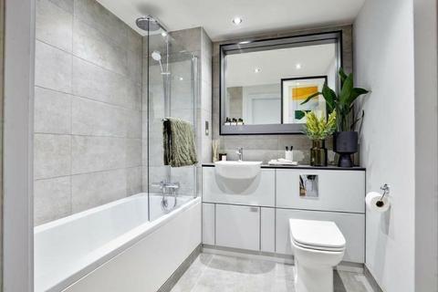 2 bedroom apartment to rent, at Mustard Wharf at Tower Works, Industrial Collection LS1