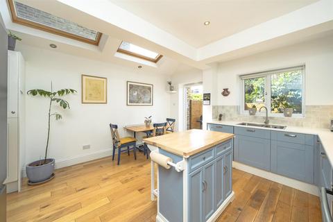 53 Milton Road, London, SW19 8SF