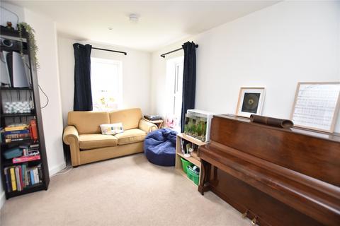 2 bedroom townhouse for sale, Kirkham Crescent, Leeds, West Yorkshire