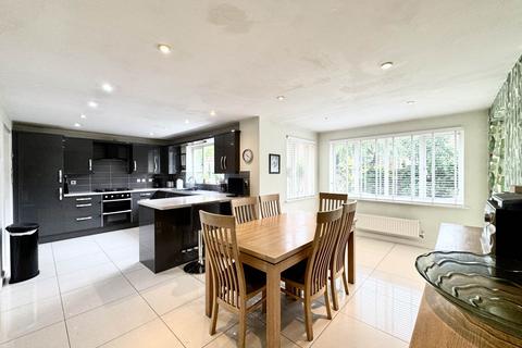 5 bedroom detached house for sale, Aynsley Court, St Helens