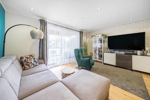 undefined, Slough,  Berkshire,  SL1