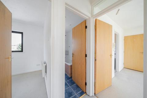 undefined, Woodley Court,  Amersham,  HP7