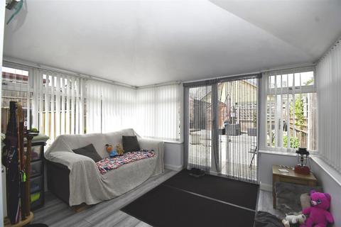 undefined, Camberwell Way, Hull