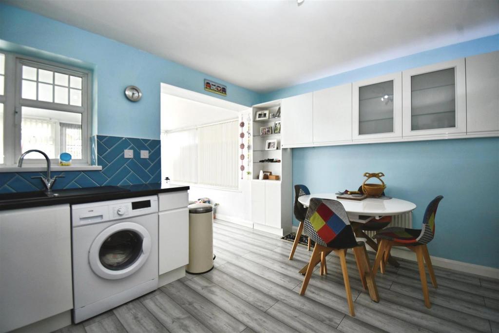 Dining Kitchen