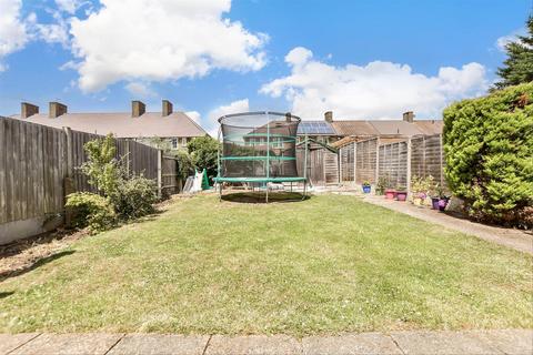 83 Chingdale Road, London, E4 6HZ
