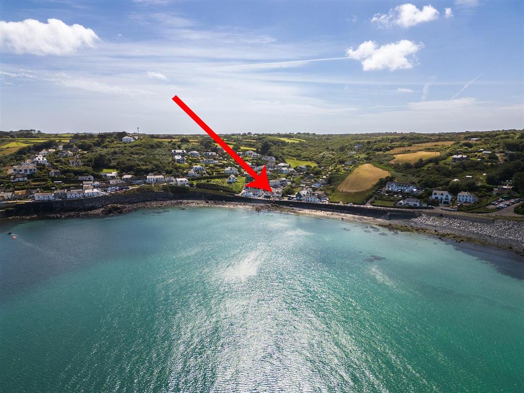 The Beach House, Coverack, Drone-2.jpg