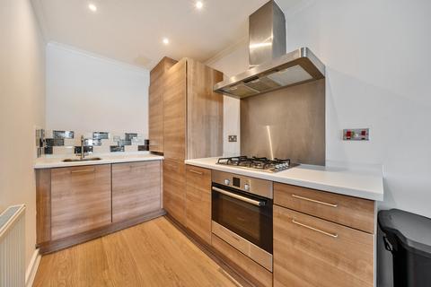 1 bedroom flat for sale, Botham House, Rollason Way, Brentwood, CM14