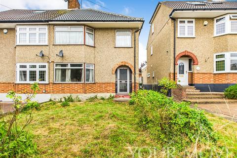 3 bedroom semi-detached house for sale, Kingfisher Road, Upminster RM14