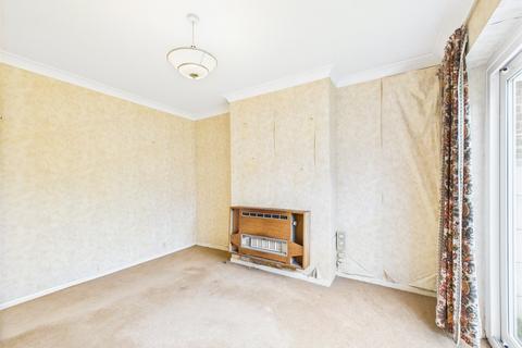 3 bedroom semi-detached house for sale, Kingfisher Road, Upminster RM14