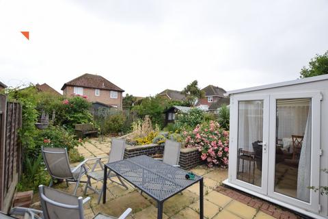 3 bedroom detached house for sale, Shoreham Road, Clacton-on-Sea