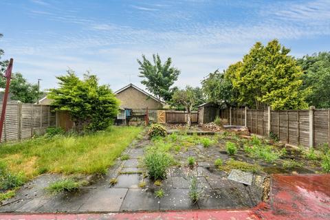 3 bedroom semi-detached house for sale, 7 Manor Road, Suffolk, IP27 0LG