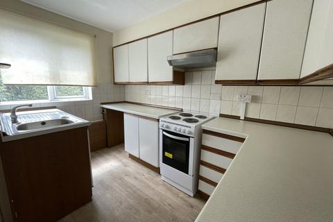 2 bedroom flat for sale, Vintners Close: West Town