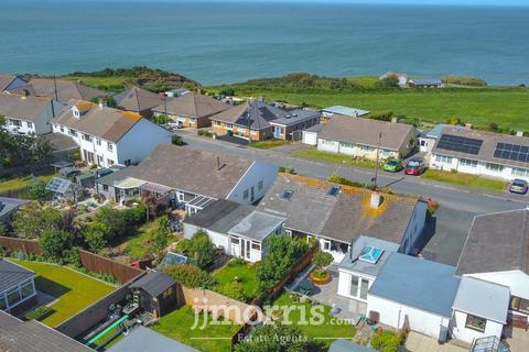 4 bedroom semi-detached bungalow for sale, Heol Y Graig, Aberporth, Cardigan