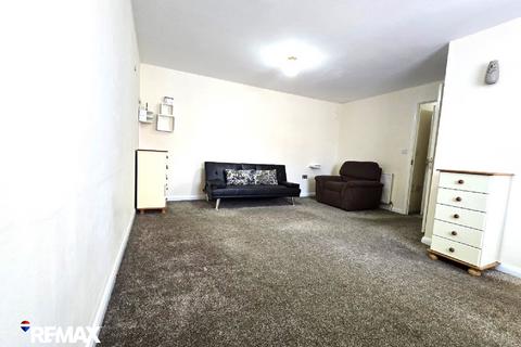 2 bedroom flat to rent, royal oak court, DAGENHAM RM8