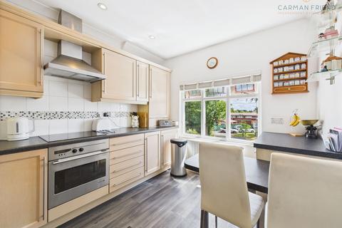 2 bedroom apartment for sale, Dee Banks, Great Boughton, CH3