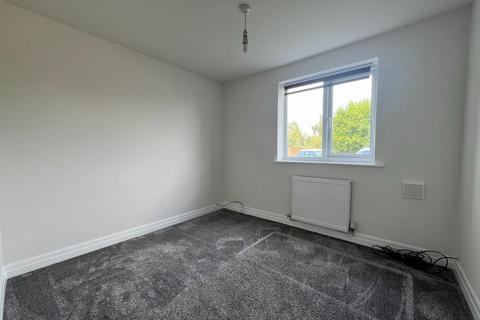 2 bedroom apartment to rent, Manchester Road, Bolton BL4