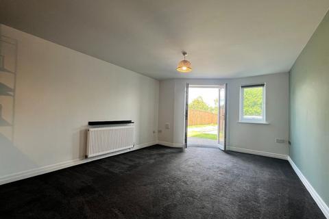 2 bedroom apartment to rent, Manchester Road, Bolton BL4