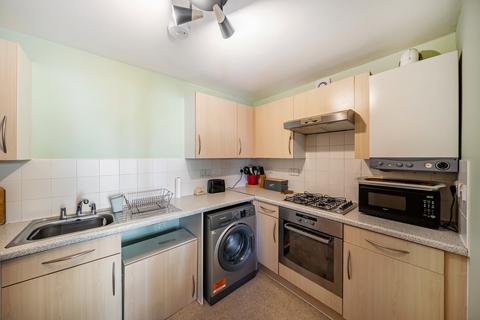 2 bedroom flat for sale, Groombridge Court, 30 Hogarth Crescent, Croydon, CR0