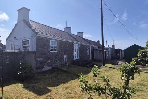 undefined, Rhosybol, Amlwch, Anglesey, LL68