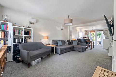 264 Falstones, Basildon, SS15 5DS