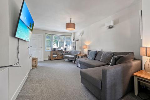 264 Falstones, Basildon, SS15 5DS