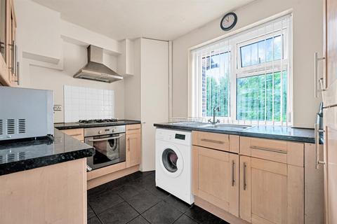 1 bedroom maisonette for sale, Harting Road, London SE9