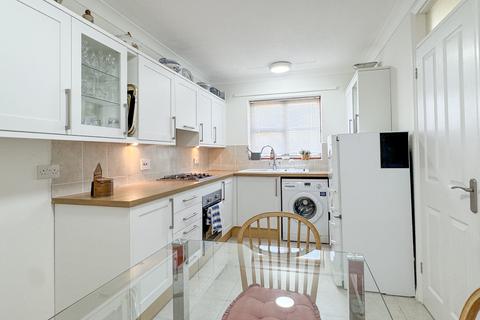 2 bedroom terraced bungalow for sale, Thame, Oxfordshire, OX9