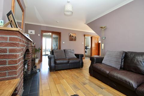 4 bedroom semi-detached house for sale, Cawood Drive, Skirlaugh, HU11 5EL