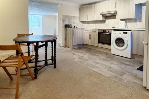 undefined, 16 South Terrace, Littlehampton BN17