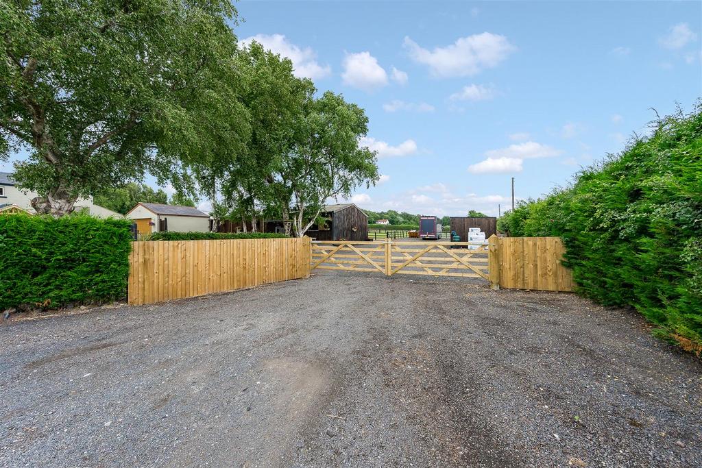 Equestrian entrance