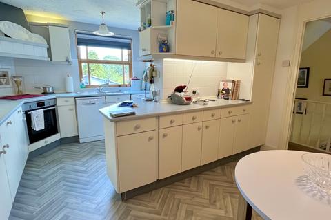 2 bedroom maisonette for sale, Swanley Village Road, Swanley Kent BR8 7NF