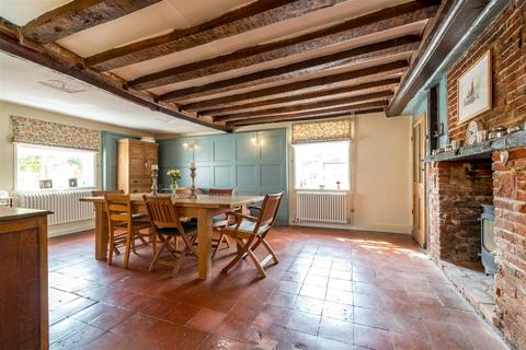 undefined, Horseshoes, The Street, Whatfield