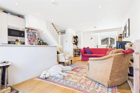 21 Chiltern Walk, Pangbourne, Reading, RG8 7LE