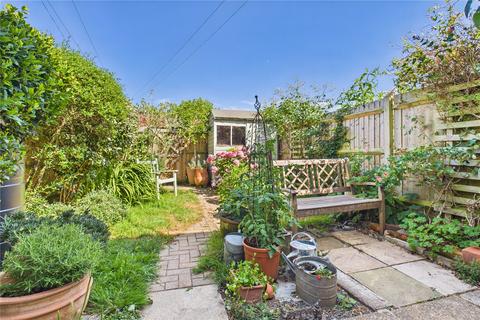 21 Chiltern Walk, Pangbourne, Reading, RG8 7LE