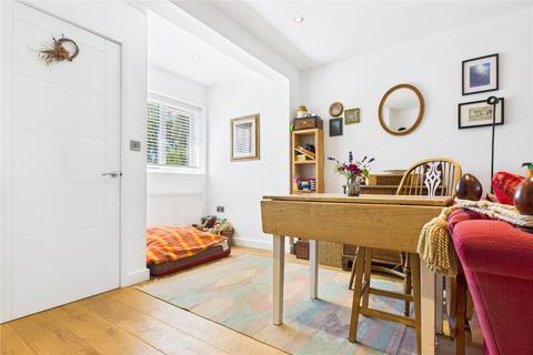 21 Chiltern Walk, Pangbourne, Reading, RG8 7LE