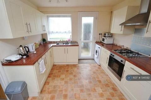4 bedroom terraced house to rent, Rivergreen, Nottingham