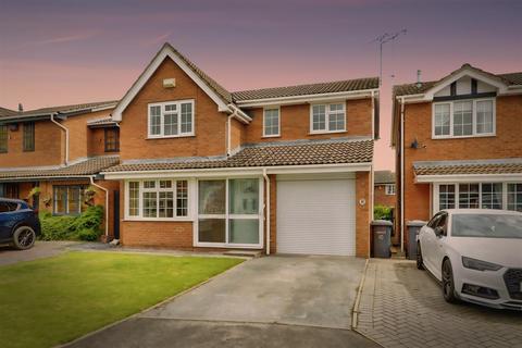 Priory Close, Crewe