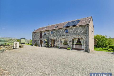 5 bedroom detached house for sale, Storws, Llanfigael, Holyhead