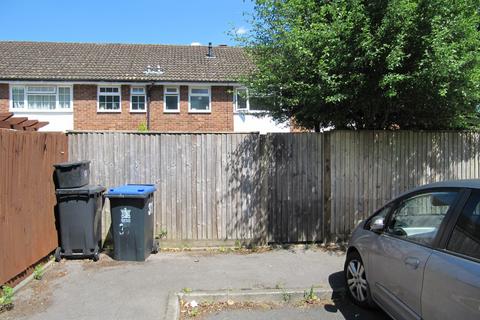 31 Warren Field, Iver, SL0 0RU