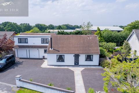 4 bedroom detached house for sale, Bradshaw Lane, Ormskirk L40